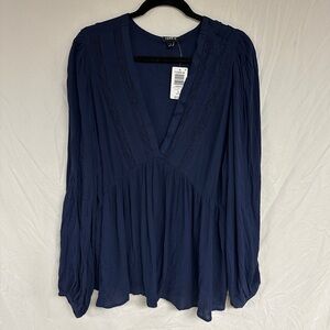 NWT Torrid Top - Navy - Size 1X